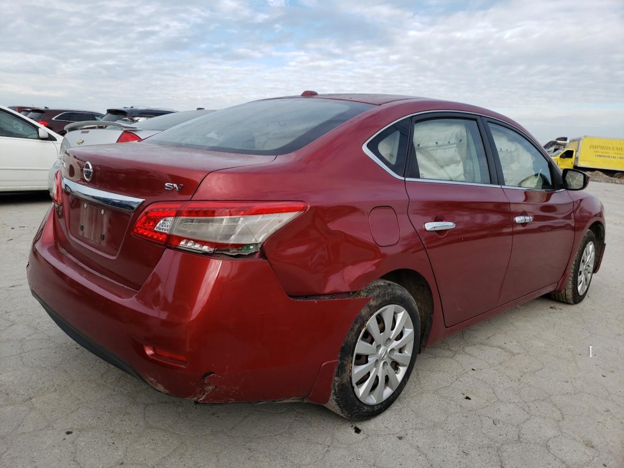 Photo 4 from auction – 2015 NISSAN SENTRA S with VIN 3N1AB7AP0FL670536