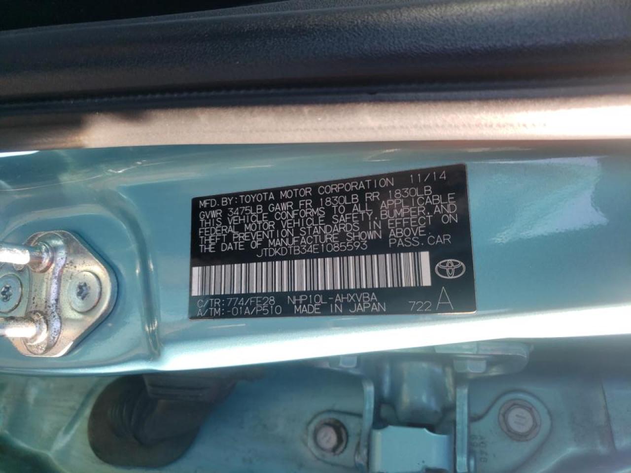Photo 10 from auction – 2014 TOYOTA PRIUS C with VIN JTDKDTB34E1085593