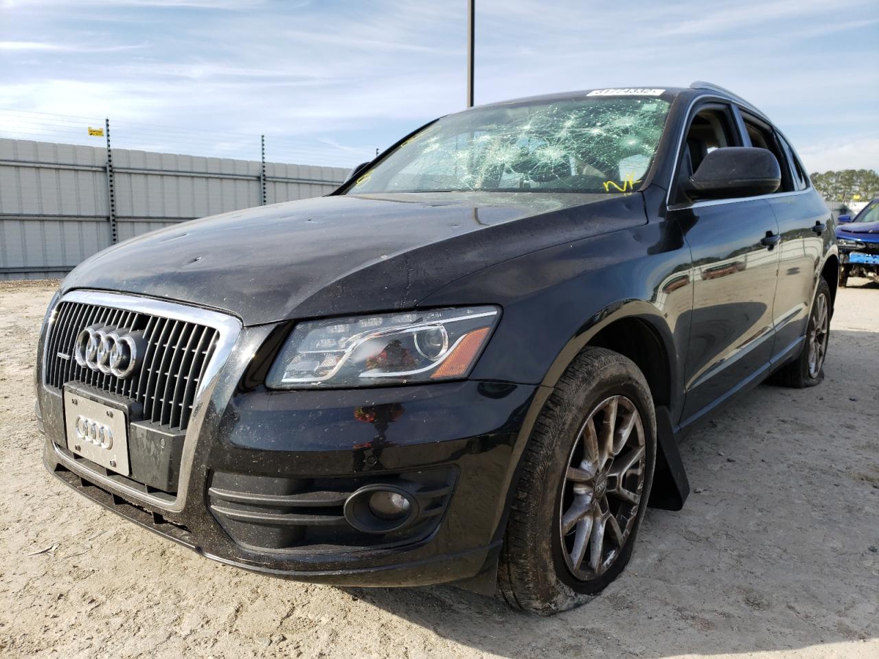 Photo 2 from auction – 2012 AUDI Q5 PREMIUM with VIN WA1LFAFP8CA083160