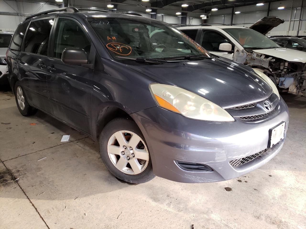 TOYOTA SIENNA CE 2006 with VIN 5TDZA23C06S526527 - Photo from auction