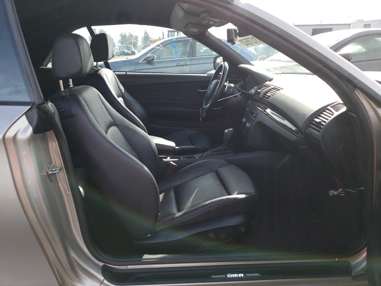 Photo 5 from auction – 2011 BMW 128 I with VIN WBAUN1C57BVH82819