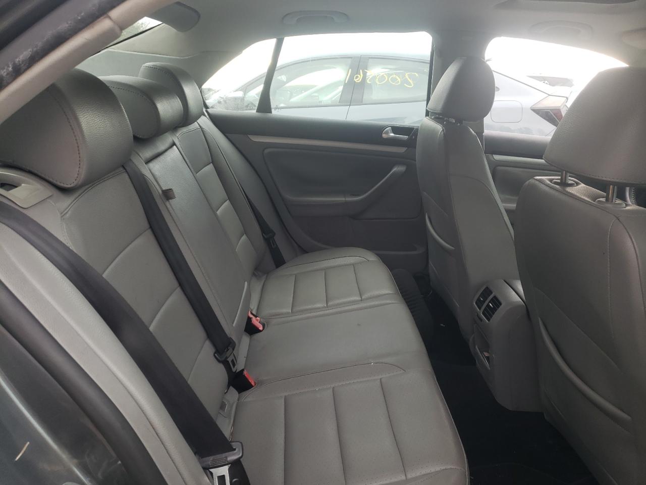 Photo 6 from auction – 2008 VOLKSWAGEN JETTA with VIN 3VWRZ71K08M174369