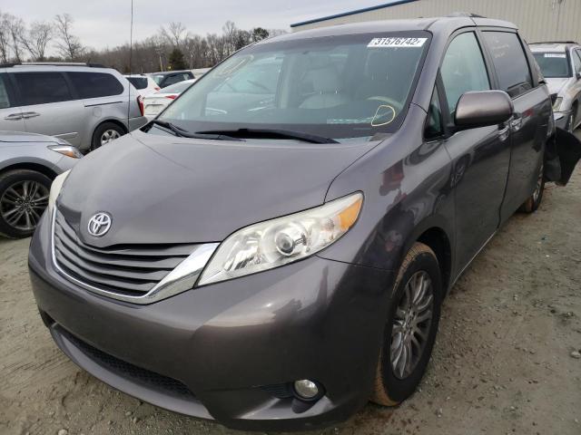 Photo 2 from auction – 2013 TOYOTA SIENNA XLE with VIN 5TDYK3DC5DS286465