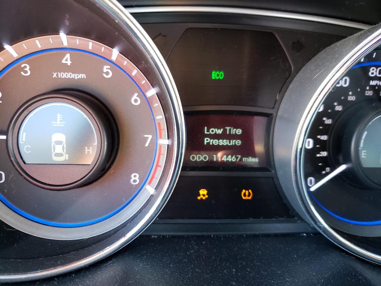 Photo 8 from auction – 2014 HYUNDAI SONATA GLS with VIN 5NPEB4AC4EH906727