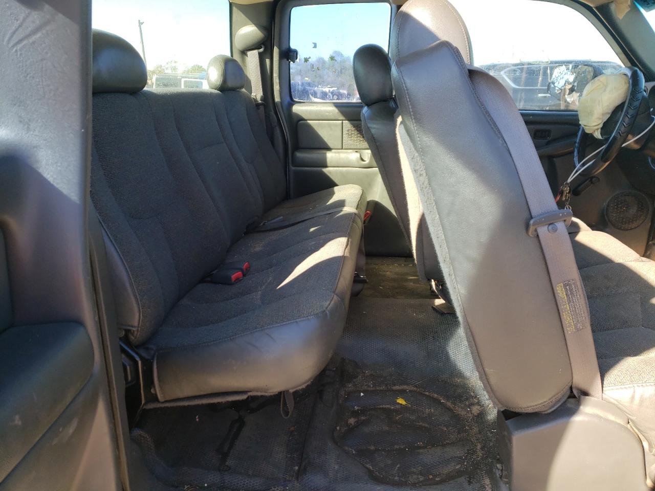 Photo 6 from auction – 2003 CHEVROLET SILVERADO with VIN 1GCHK29G53E203630