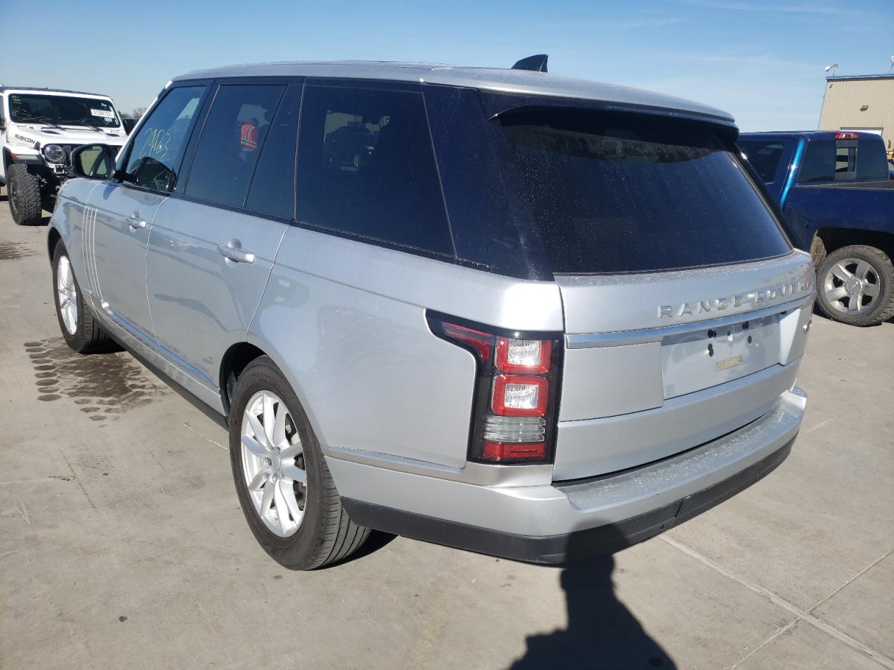 Photo 3 from auction – 2017 LAND ROVER RANGE ROVE with VIN SALGR2FK2HA329130
