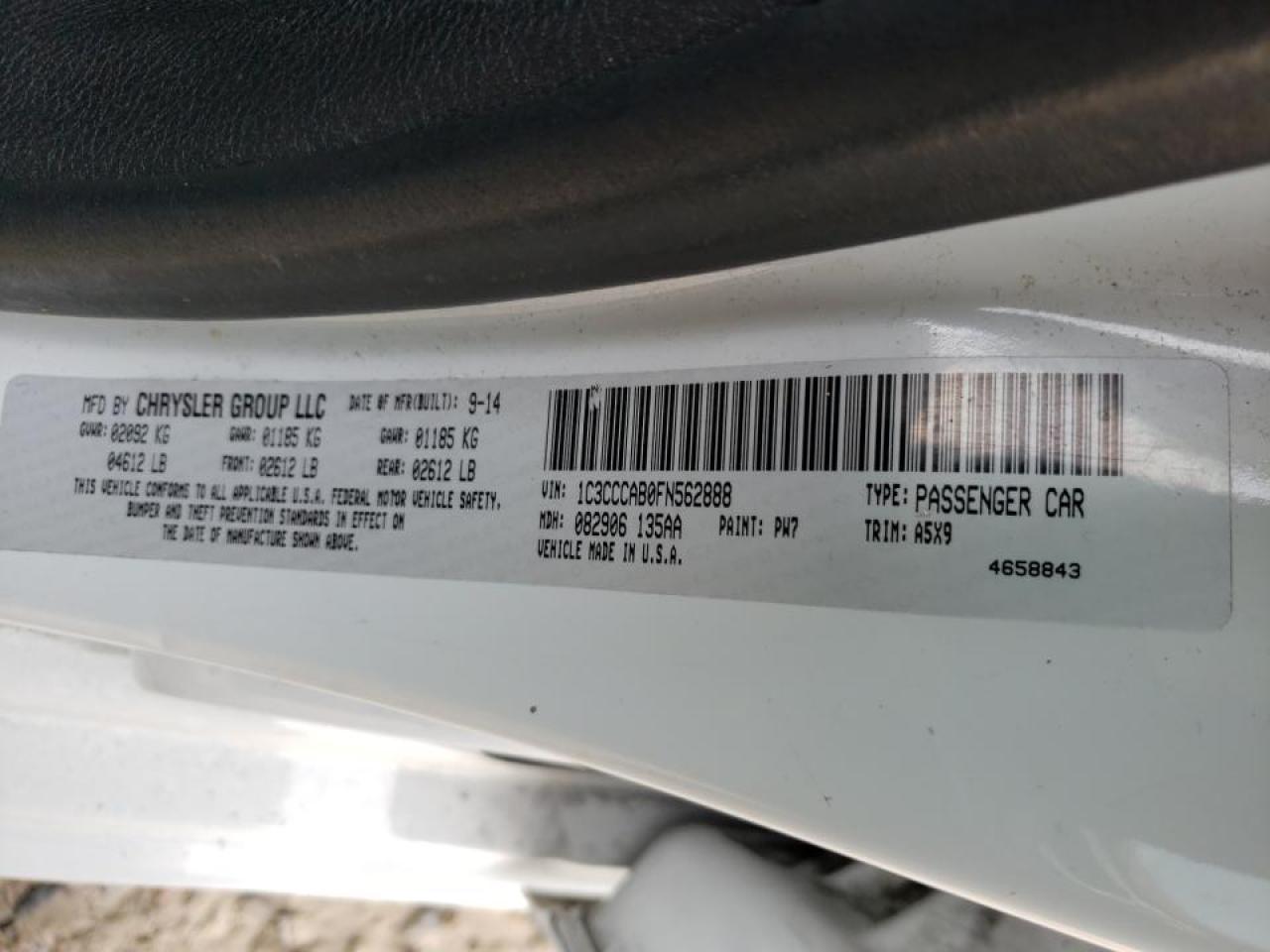 Photo 10 from auction – 2015 CHRYSLER 200 LIMITE with VIN 1C3CCCAB0FN562888