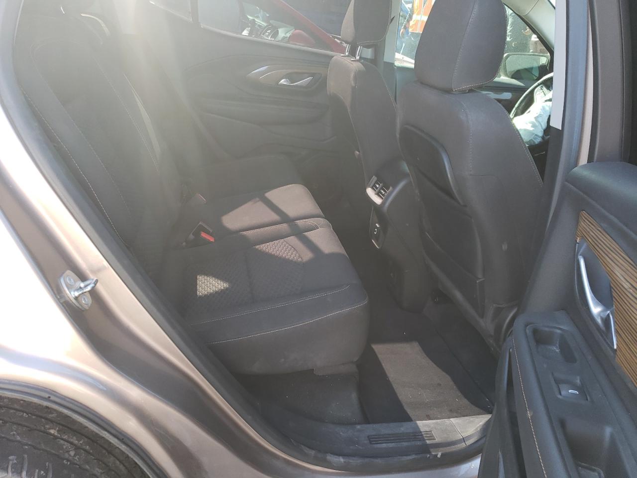 Photo 6 from auction – 2018 GMC TERRAIN SL with VIN 3GKALMEV2JL250551