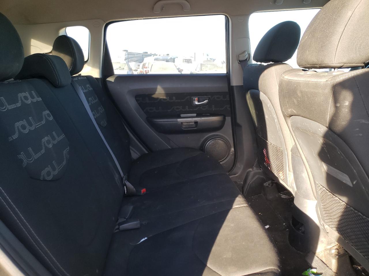 Photo 6 from auction – 2013 KIA SOUL + with VIN KNDJT2A6XD7530001