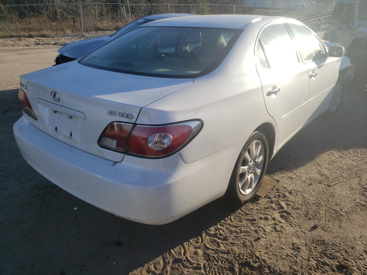 Photo 4 from auction – 2003 LEXUS ES 300 with VIN JTHBF30G430106959