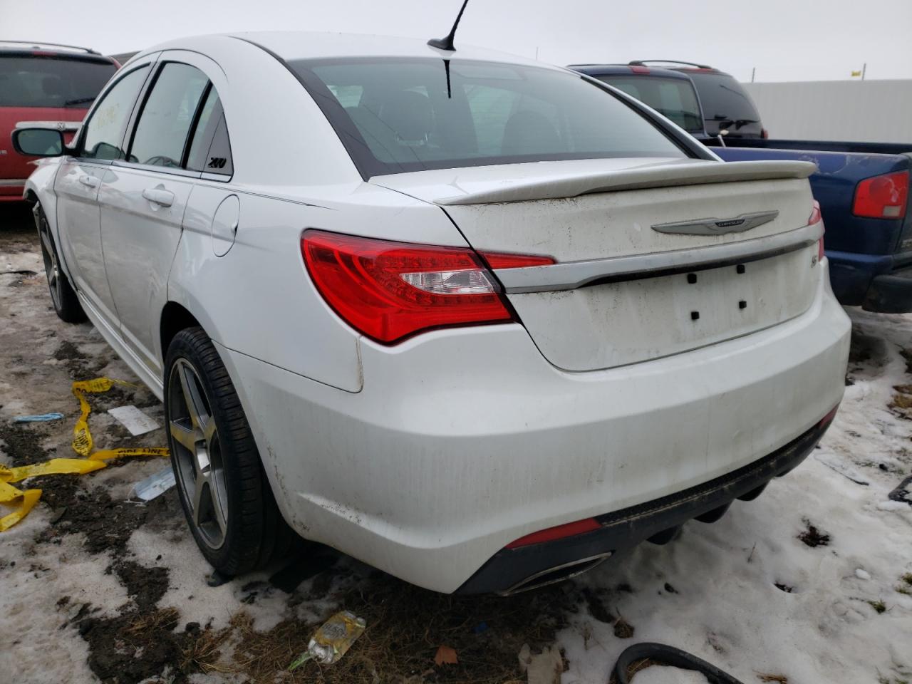 Photo 3 from auction – 2014 CHRYSLER 200 LIMITE with VIN 1C3CCBCG8EN172705