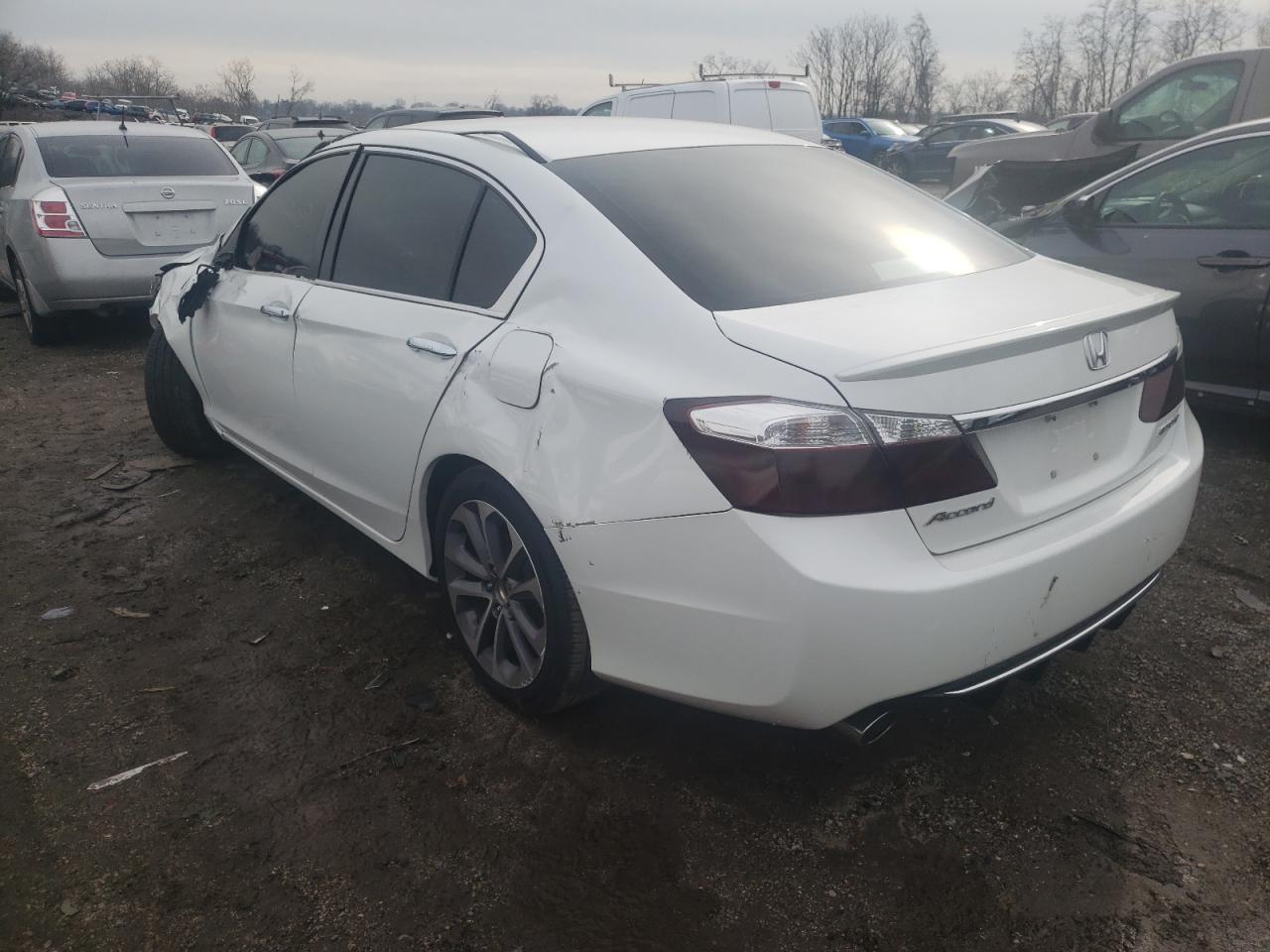 Photo 3 from auction – 2015 HONDA ACCORD SPO with VIN 1HGCR2F5XFA072944