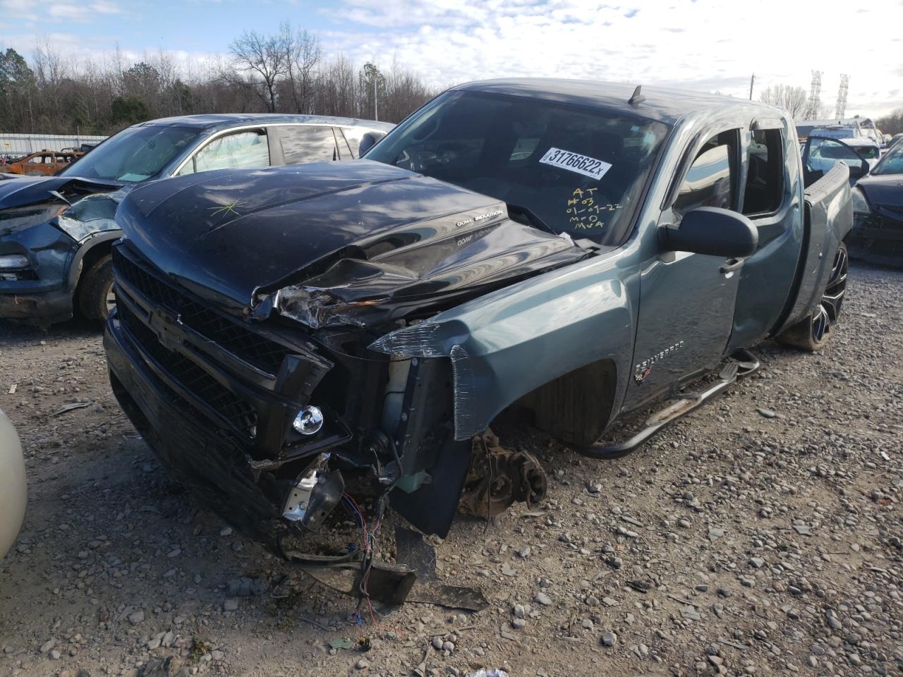 Photo 2 from auction – 2007 CHEVROLET SILVERADO with VIN 1GCEC19J77Z510589