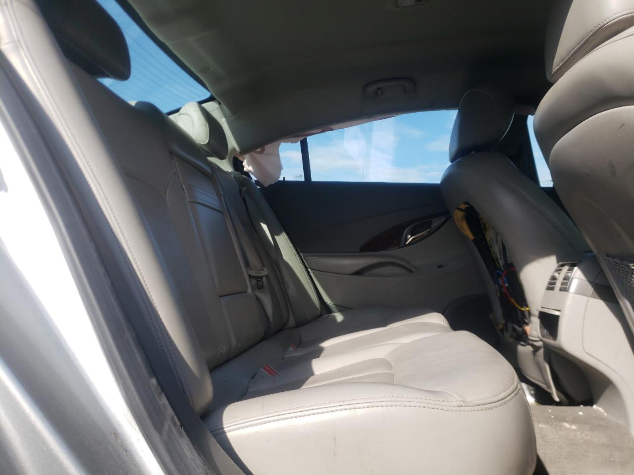 Photo 6 from auction – 2010 BUICK LACROSSE C with VIN 1G4GC5EG5AF169501
