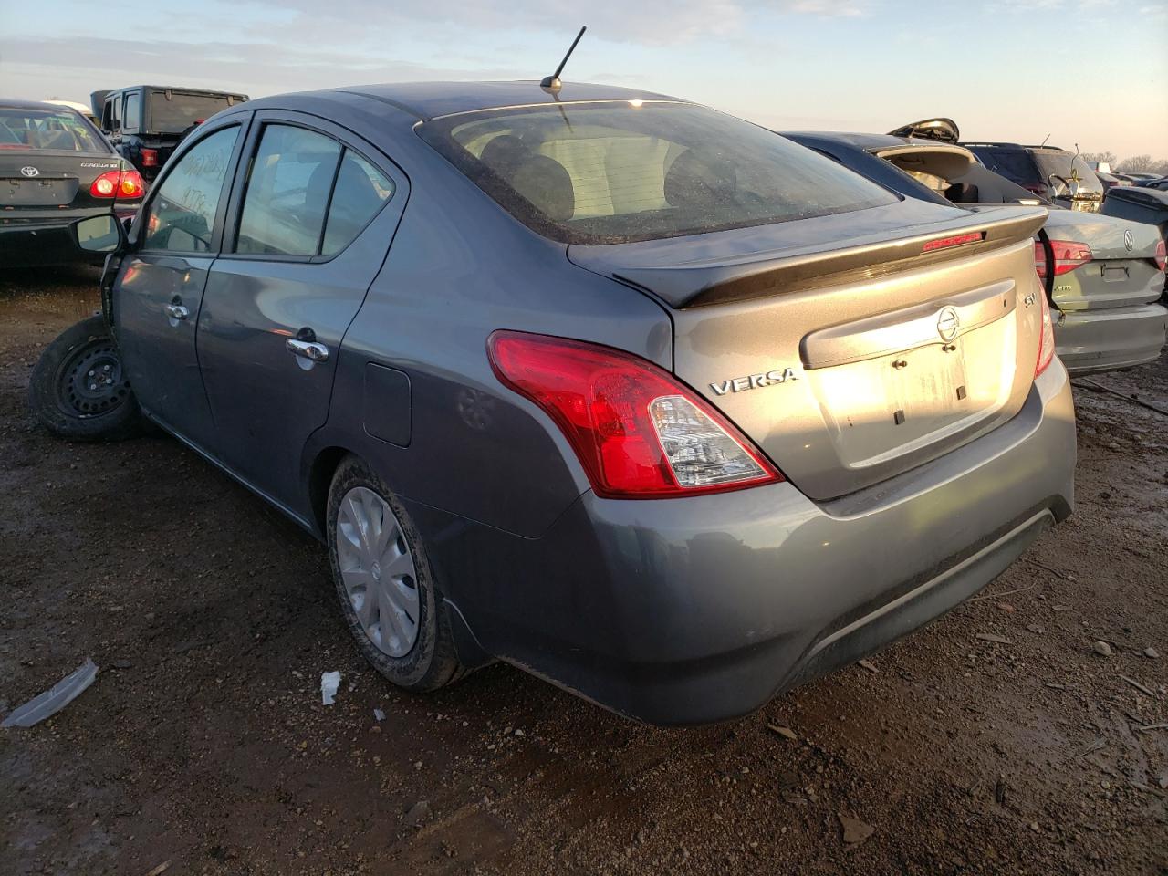 Photo 3 from auction – 2017 NISSAN VERSA S with VIN 3N1CN7AP2HL866643