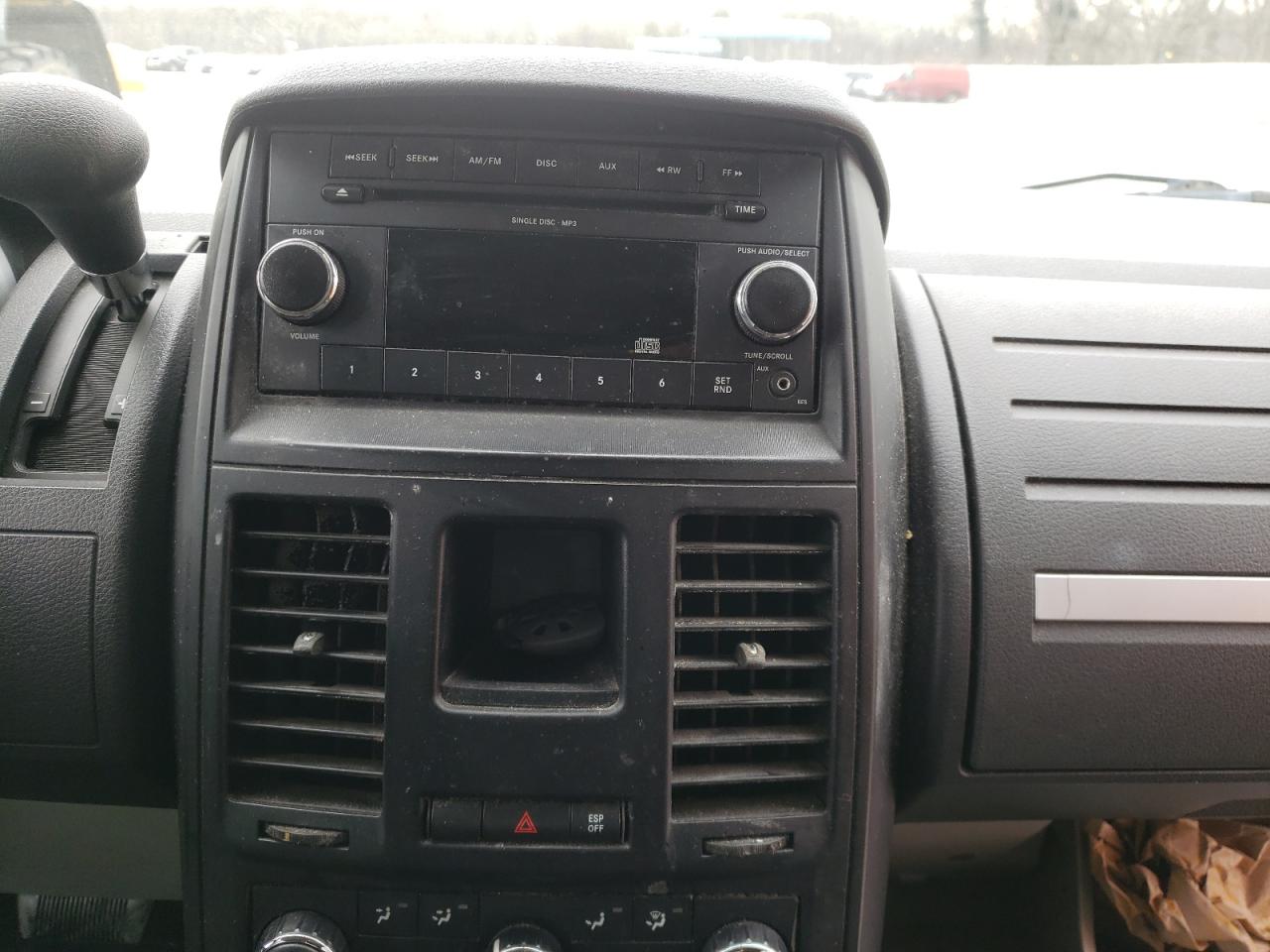Photo 9 from auction – 2009 DODGE GRAND CARA with VIN 2D8HN44E09R611295