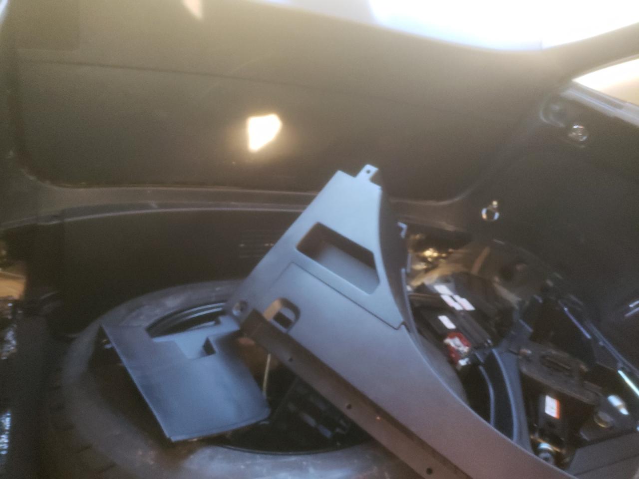 Photo 9 from auction – 2019 LEXUS NX 300H with VIN JTJBJRBZ9K2108109