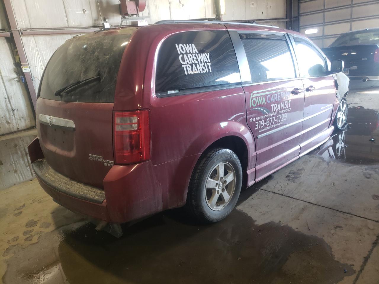 Photo 4 from auction – 2010 DODGE GRAND CARA with VIN 2D4RN5D16AR403449