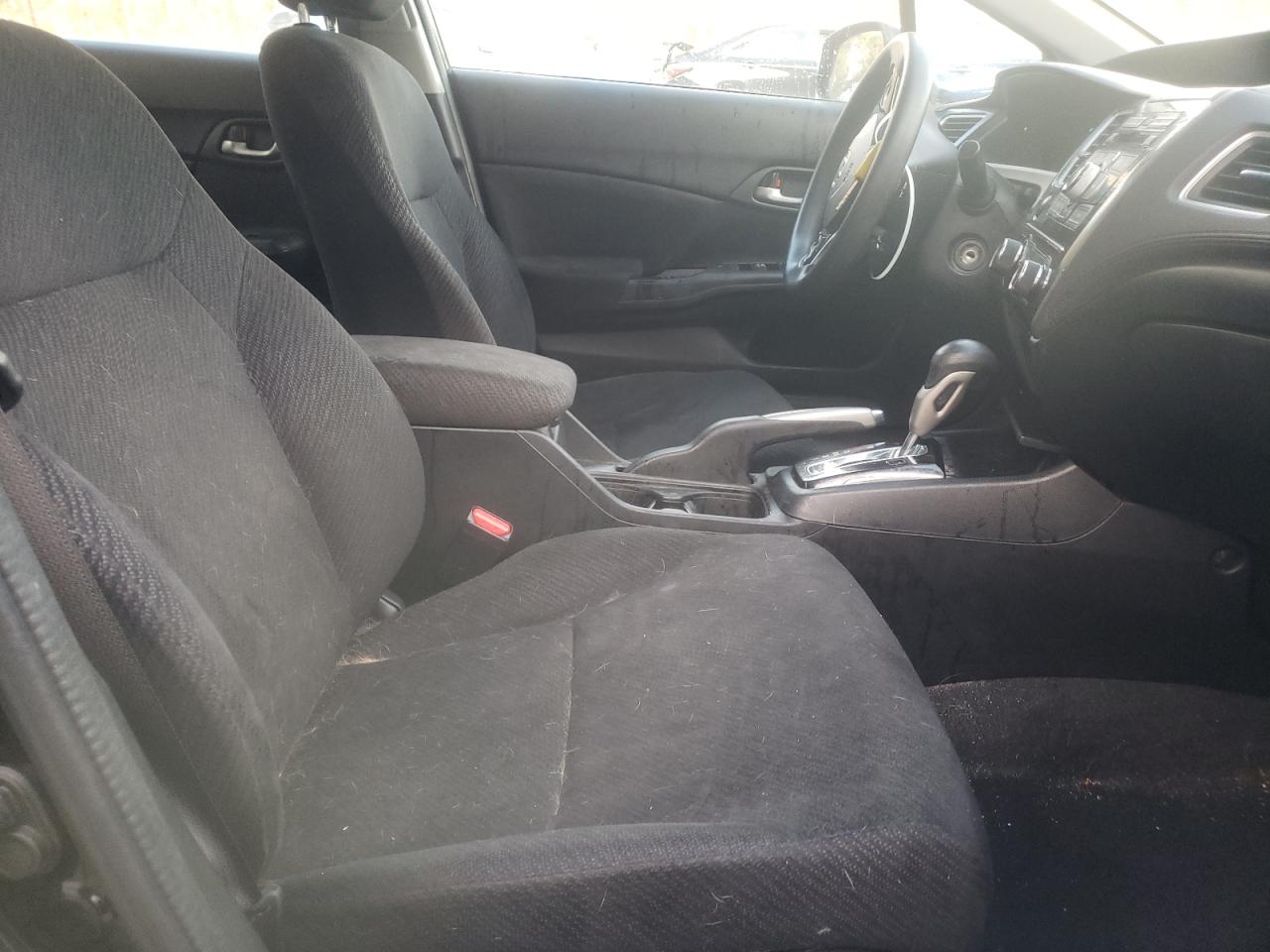 Photo 5 from auction – 2013 HONDA CIVIC LX with VIN 2HGFB2F52DH560592