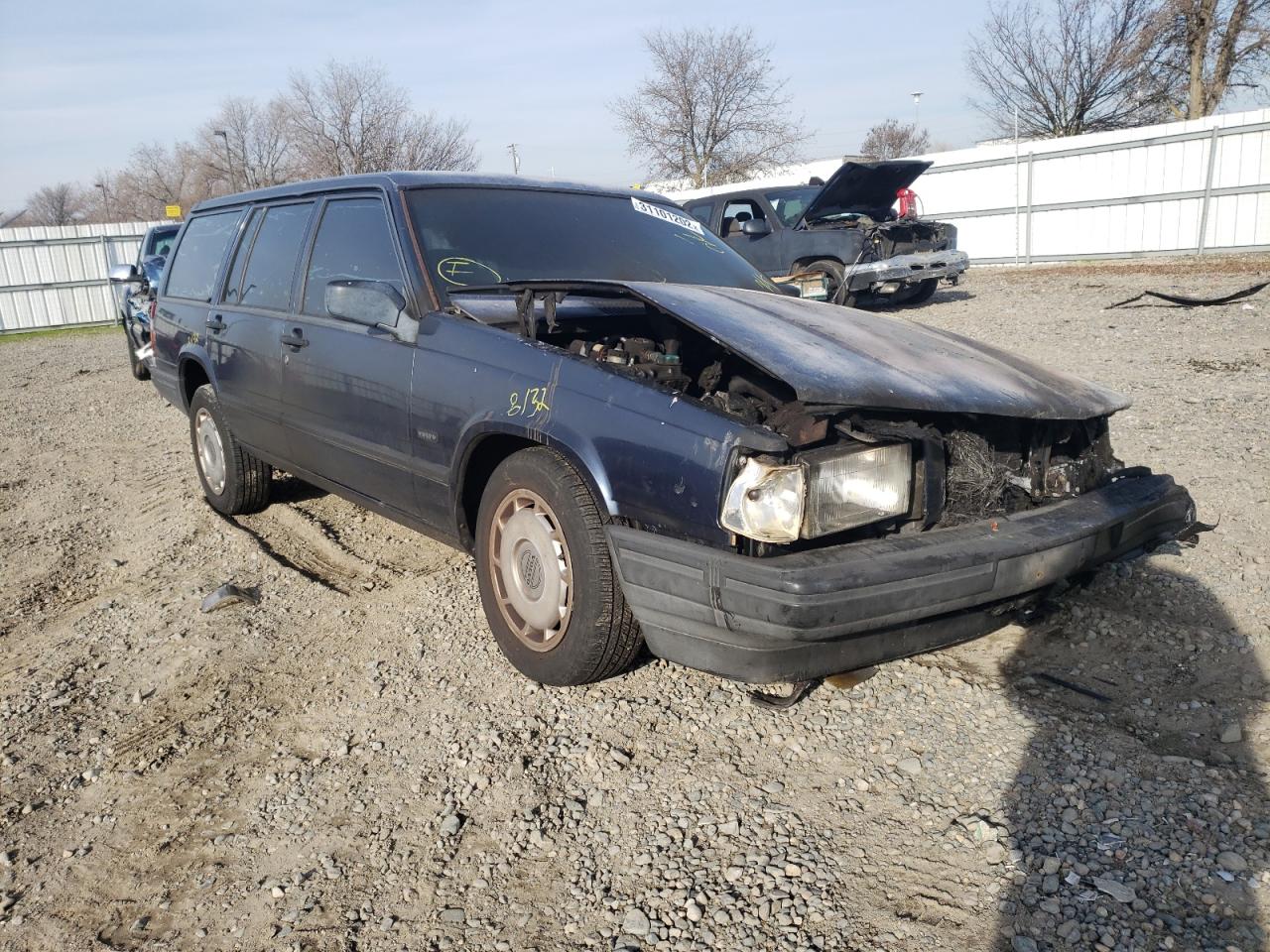 VOLVO 940 1995 with VIN YV1JW8610S1141630 - Photo from auction