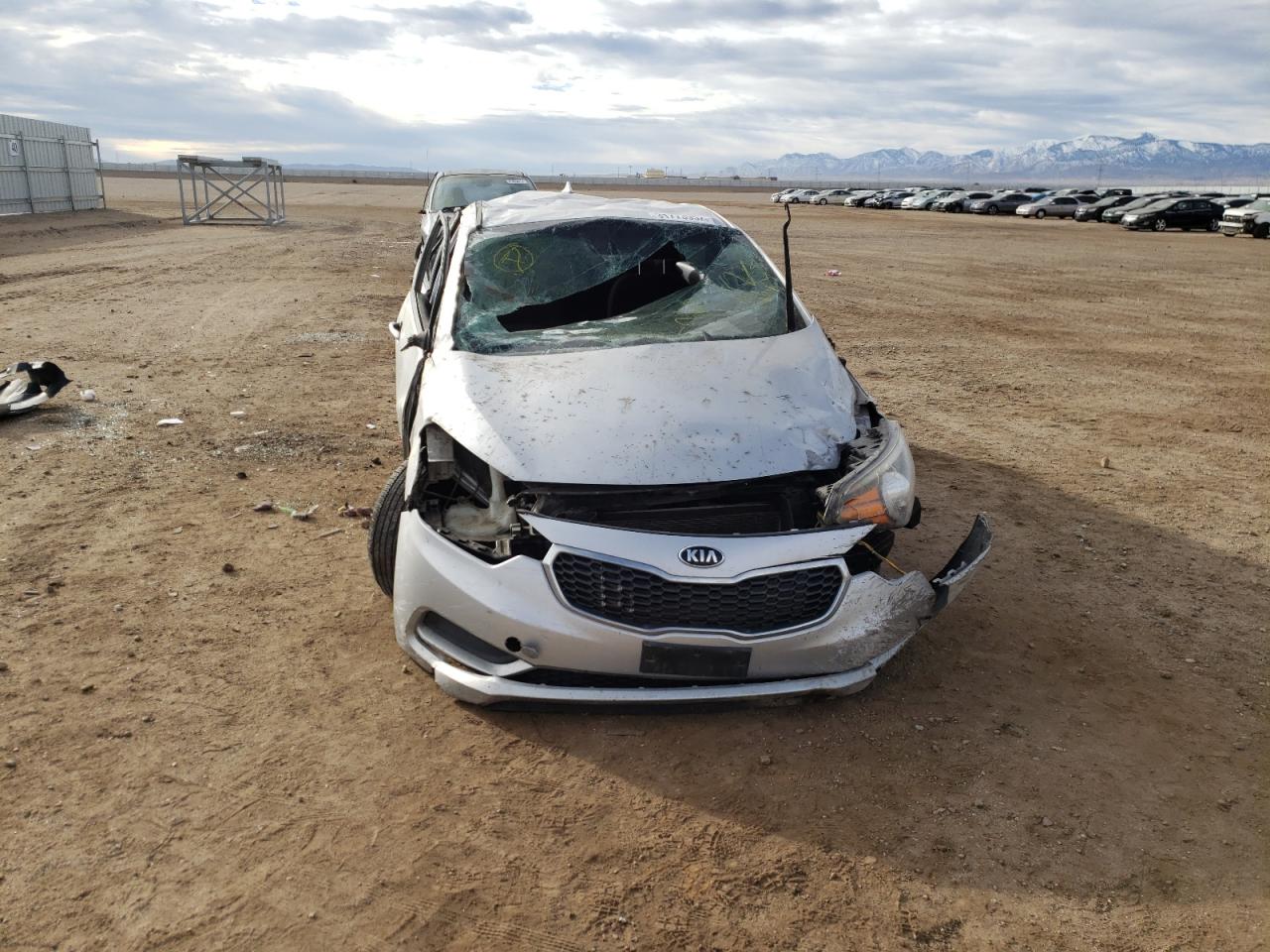 Photo 9 from auction – 2016 KIA FORTE LX with VIN KNAFX4A68G5544045