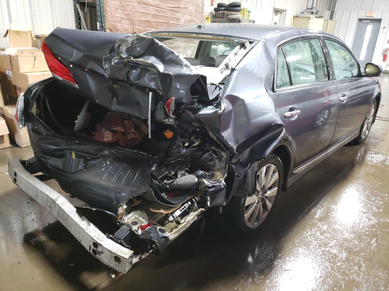Photo 4 from auction – 2011 TOYOTA AVALON with VIN 4T1BK3DB0BU425130