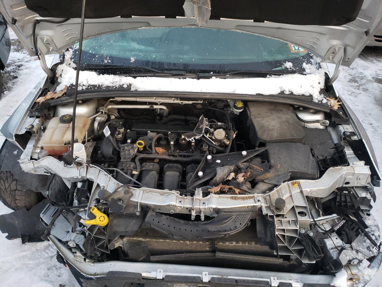 Photo 7 from auction – 2016 FORD FOCUS SE with VIN 1FADP3F24GL384807