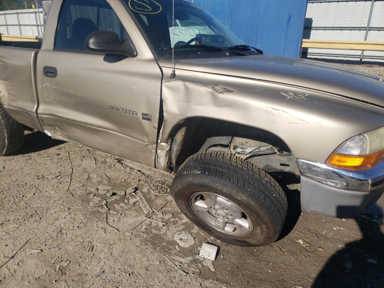 Photo 9 from auction – 2002 DODGE DAKOTA SLT with VIN 1B7GL46N62S513454