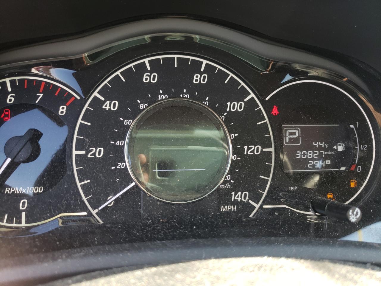 Photo 8 from auction – 2015 NISSAN VERSA NOTE with VIN 3N1CE2CP1FL388695