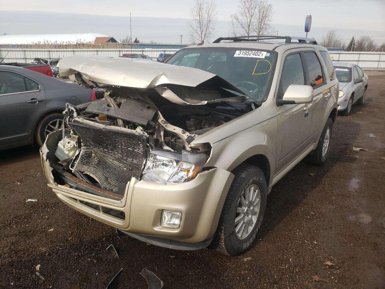 Photo 2 from auction – 2011 MERCURY MARINER PR with VIN 4M2CN9HG5BKJ05493