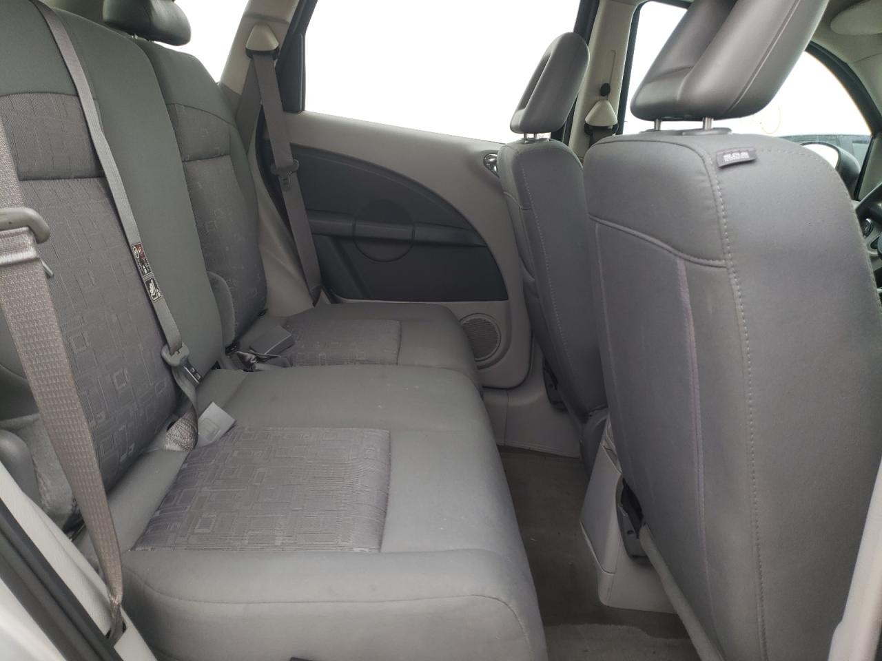 Photo 6 from auction – 2008 CHRYSLER PT CRUISER with VIN 3A8FY48BX8T225758