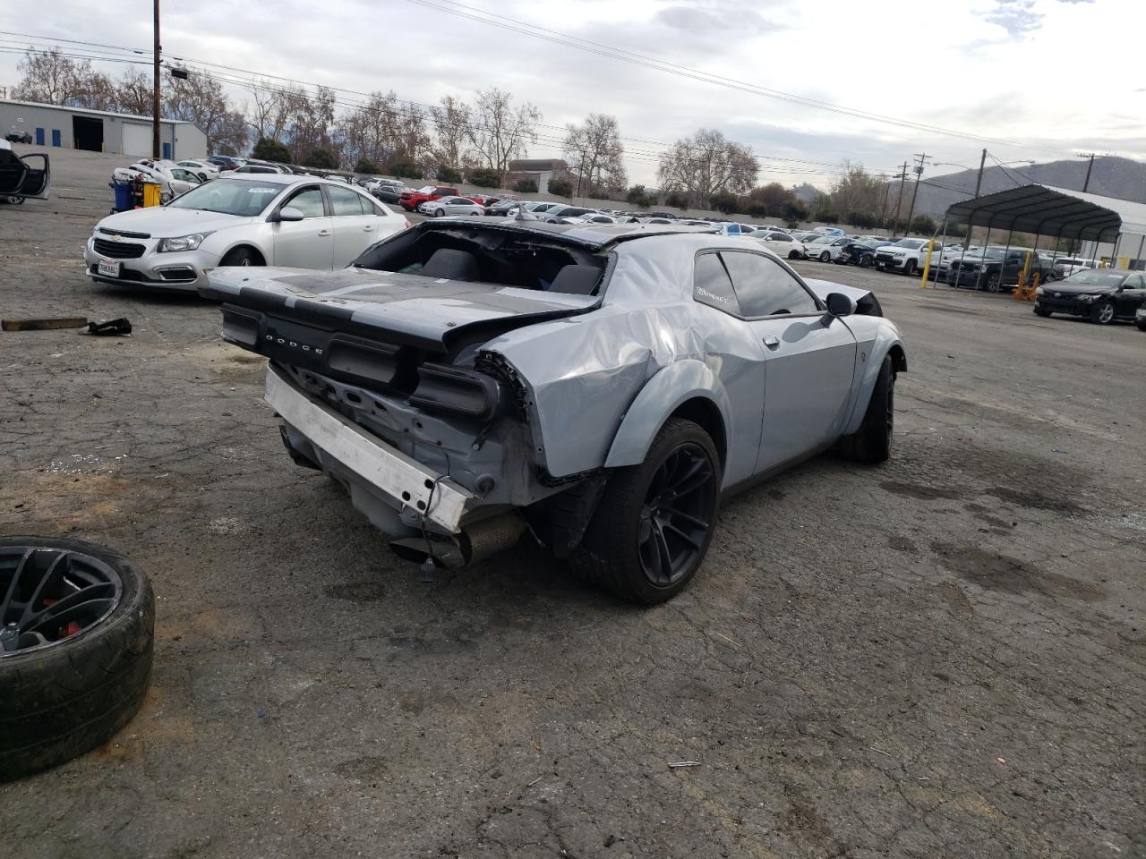 Photo 4 from auction – 2020 DODGE CHALLENGER with VIN 2C3CDZL93LH239515
