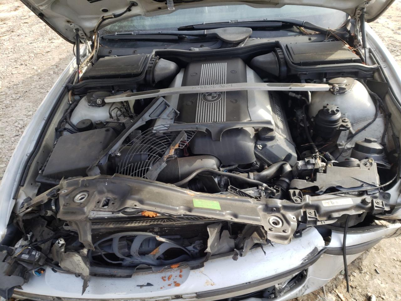 Photo 7 from auction – 2000 BMW 540 I with VIN WBADN5346YGC93906