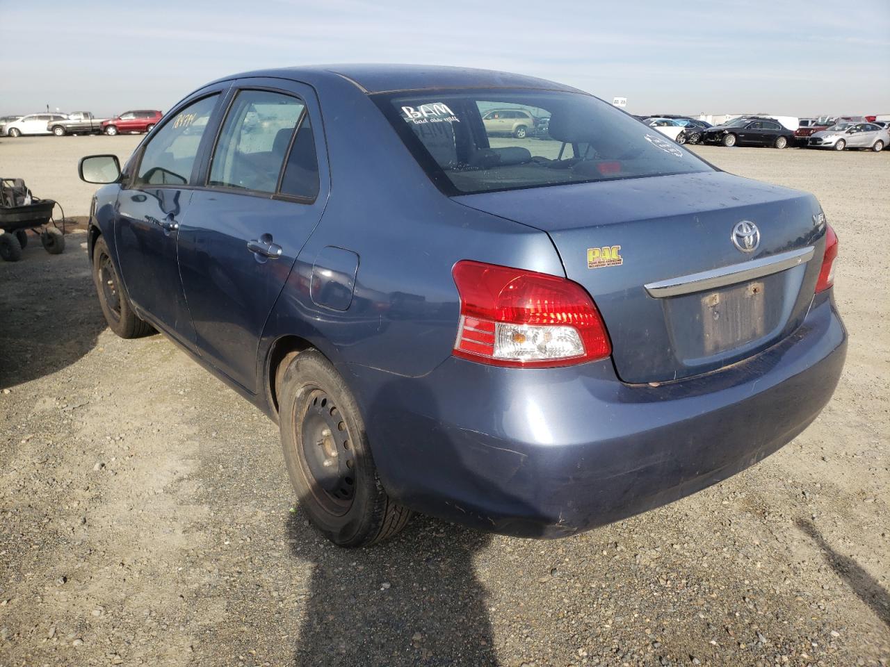 Photo 3 from auction – 2012 TOYOTA YARIS with VIN JTDBT4K34CL019667