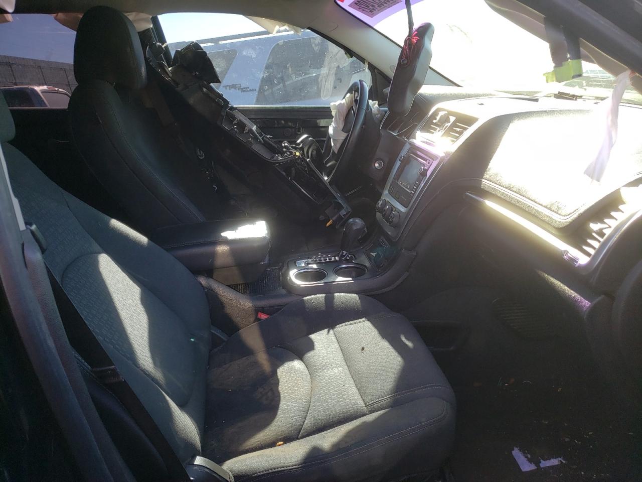 Photo 5 from auction – 2015 GMC ACADIA SLE with VIN 1GKKRPKD3FJ273710