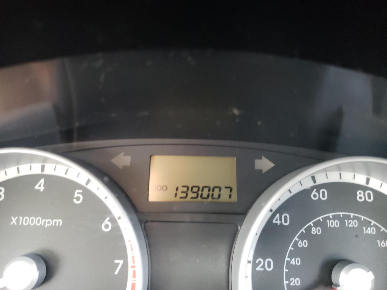 Photo 8 from auction – 2009 HYUNDAI ACCENT GLS with VIN KMHCN46C19U338550