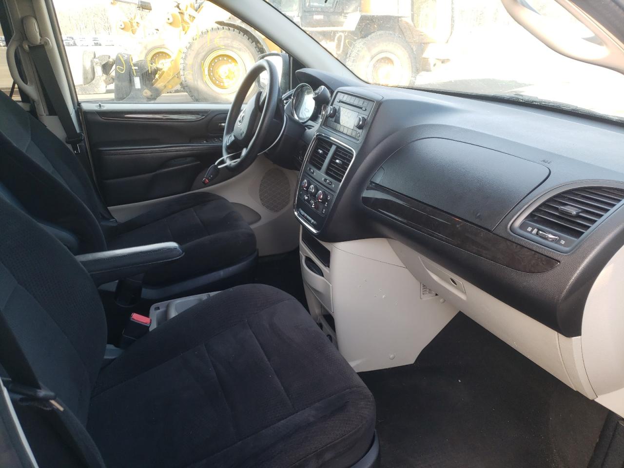 Photo 5 from auction – 2013 DODGE GRAND CARA with VIN 2C4RDGBG4DR629545