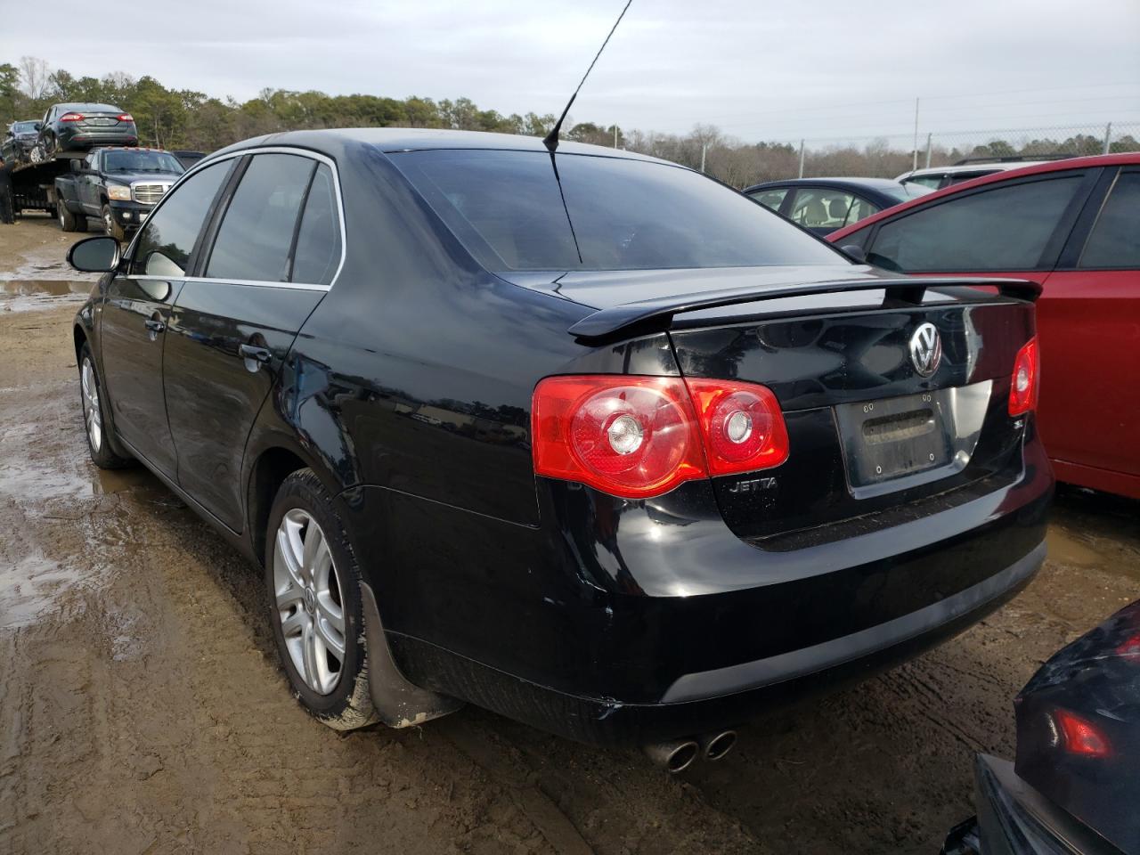 Photo 3 from auction – 2007 VOLKSWAGEN JETTA WOLF with VIN 3VWEG71K17M159995