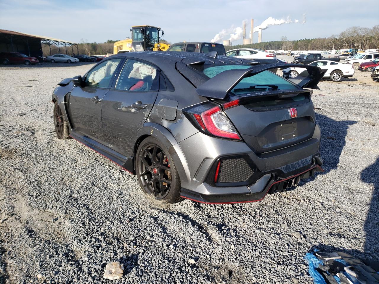 Photo 3 from auction – 2017 HONDA CIVIC TYPE with VIN SHHFK8G7XHU200210