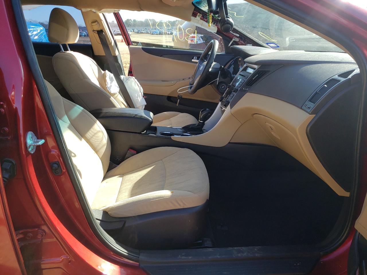 Photo 5 from auction – 2013 HYUNDAI SONATA GLS with VIN 5NPEB4AC4DH653701