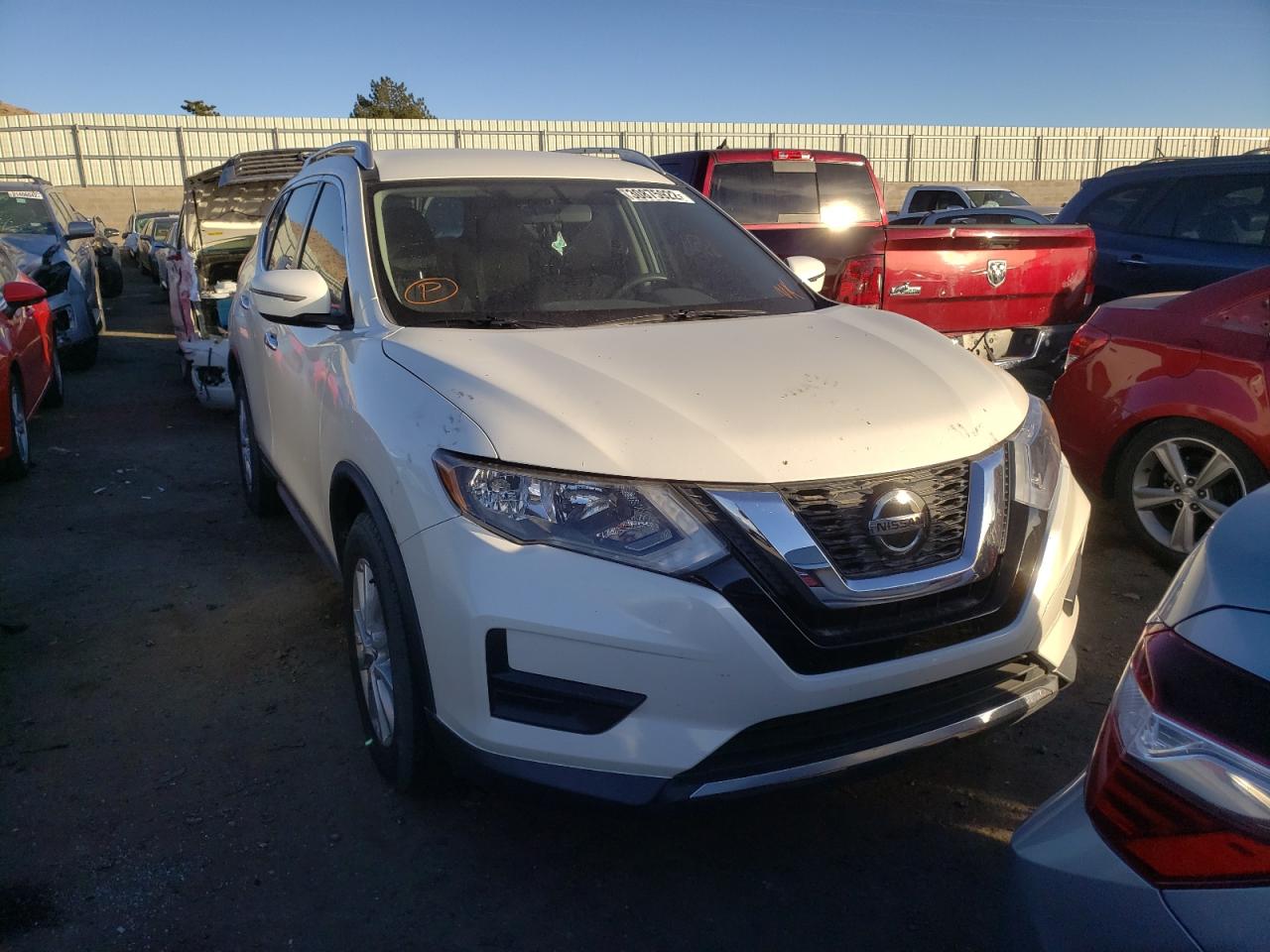 Photo 9 from auction – 2018 NISSAN ROGUE S with VIN KNMAT2MT5JP620749