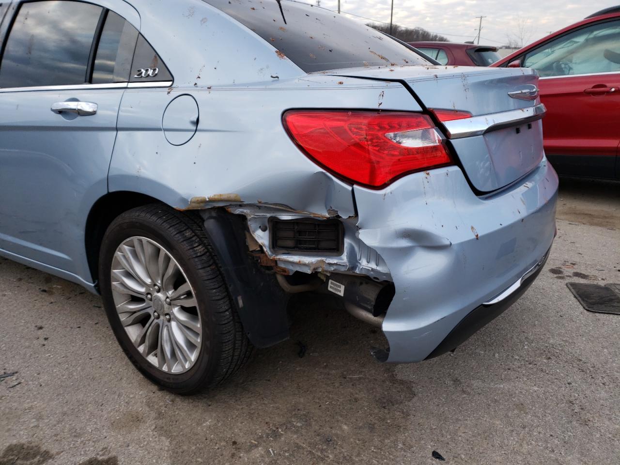 Photo 9 from auction – 2013 CHRYSLER 200 LIMITE with VIN 1C3CCBCGXDN546052