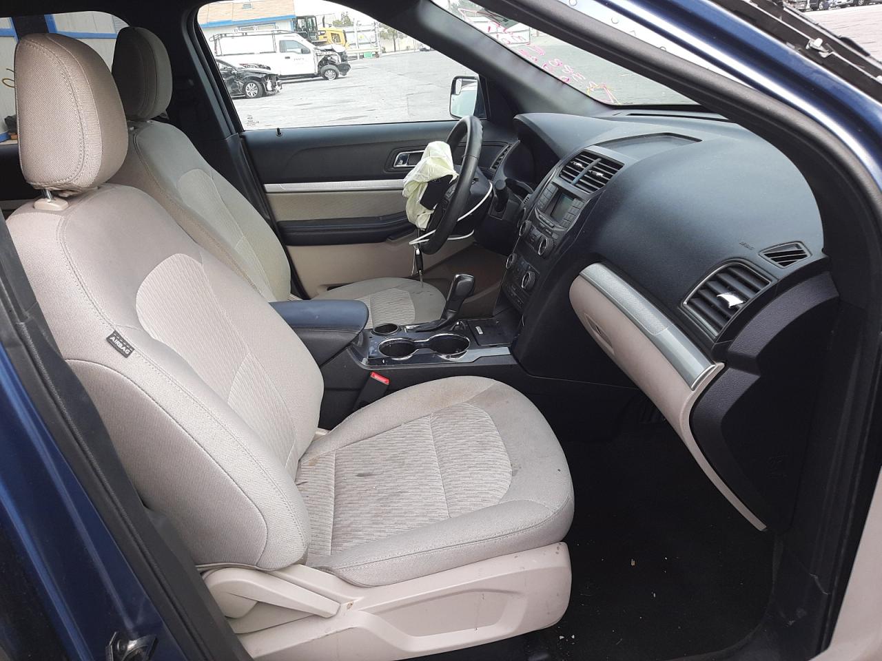 Photo 5 from auction – 2018 FORD EXPLORER with VIN 1FM5K7B83JGB09603