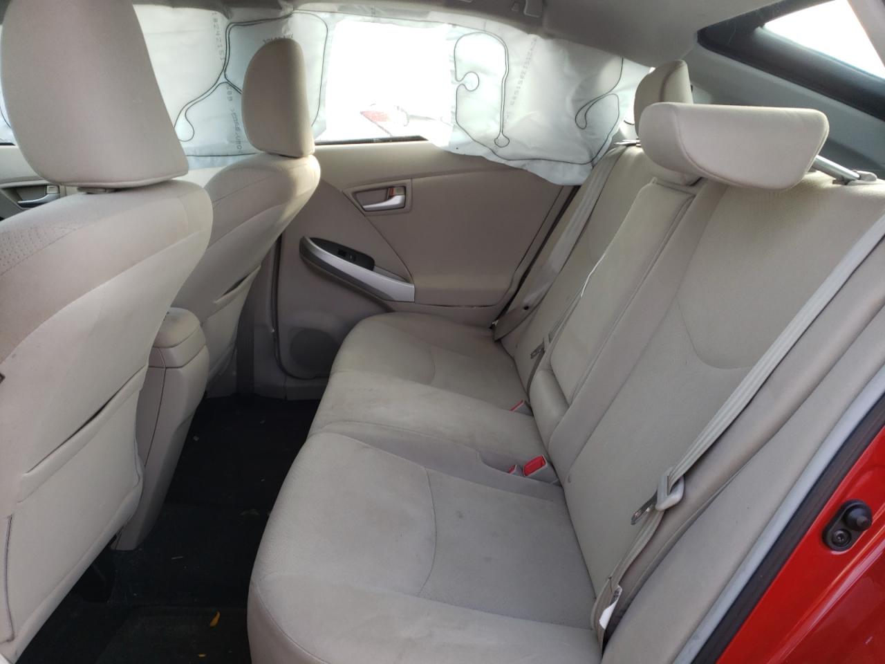 Photo 6 from auction – 2013 TOYOTA PRIUS with VIN JTDKN3DUXD5700027