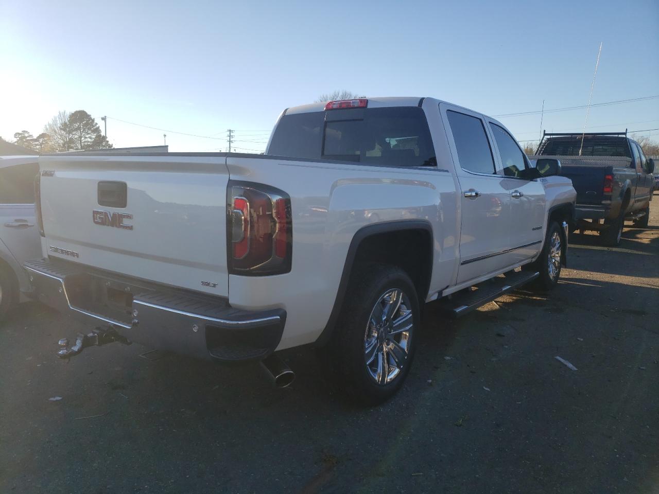 Photo 4 from auction – 2017 GMC SIERRA K15 with VIN 3GTU2NEC7HG273682