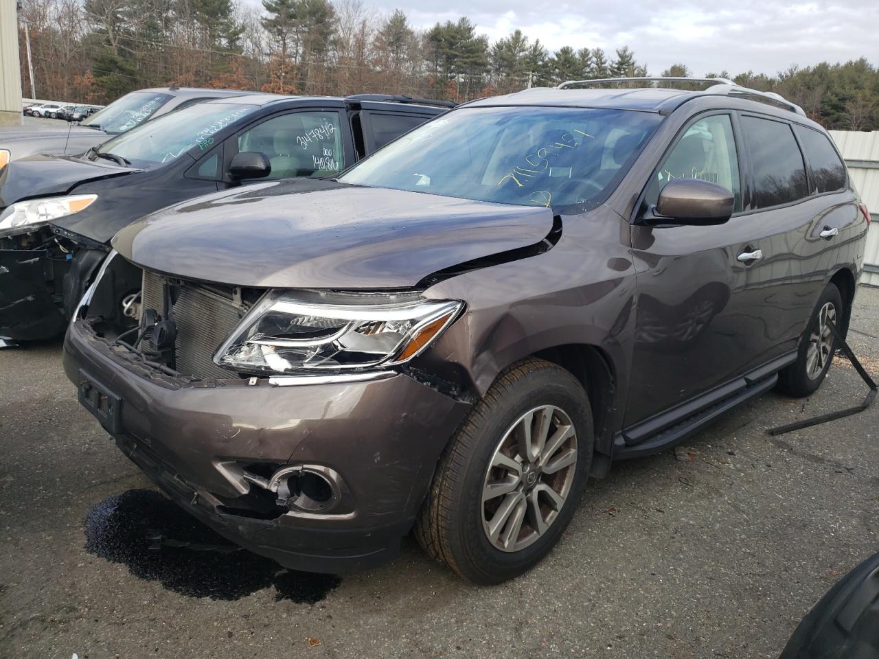 Photo 2 from auction – 2015 NISSAN PATHFINDER with VIN 5N1AR2MM1FC656018