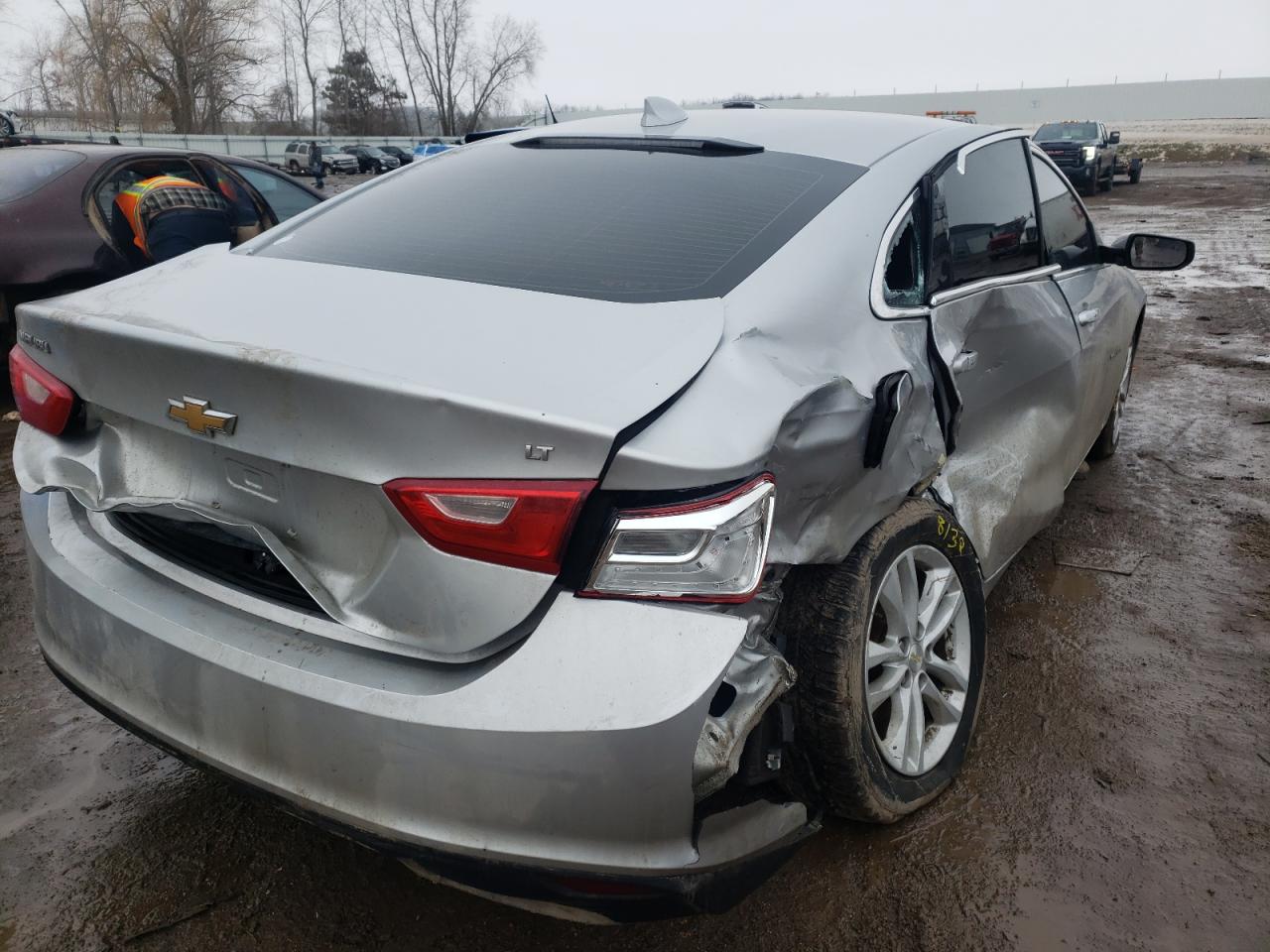 Photo 4 from auction – 2016 CHEVROLET MALIBU LT with VIN 1G1ZE5ST8GF219480