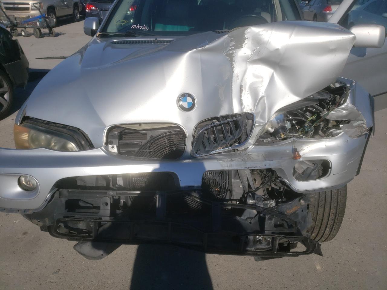 Photo 7 from auction – 2005 BMW X5 3.0I with VIN 5UXFA13505LU48487