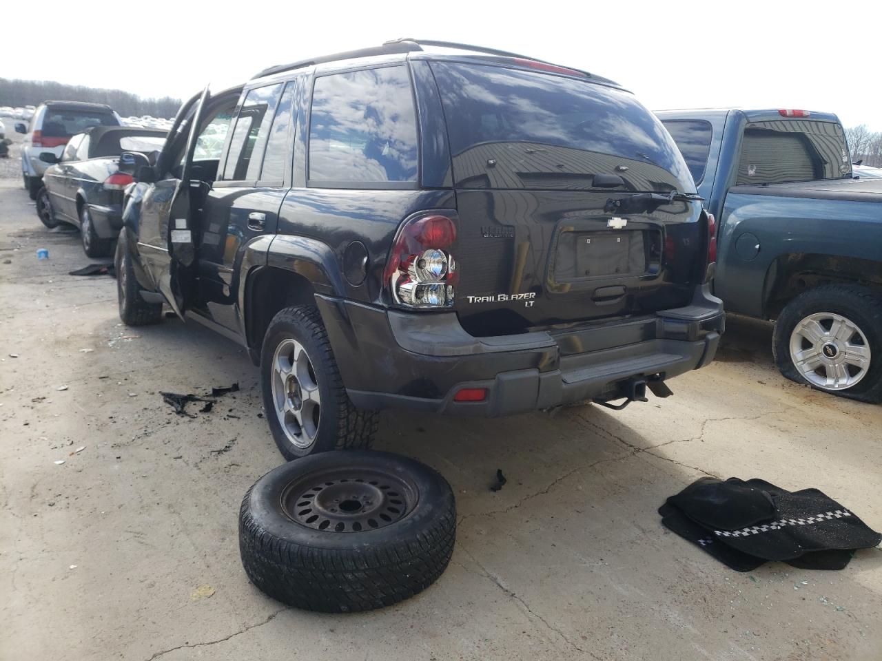 Photo 3 from auction – 2005 CHEVROLET TRAILBLAZE with VIN 1GNDS13S152105924