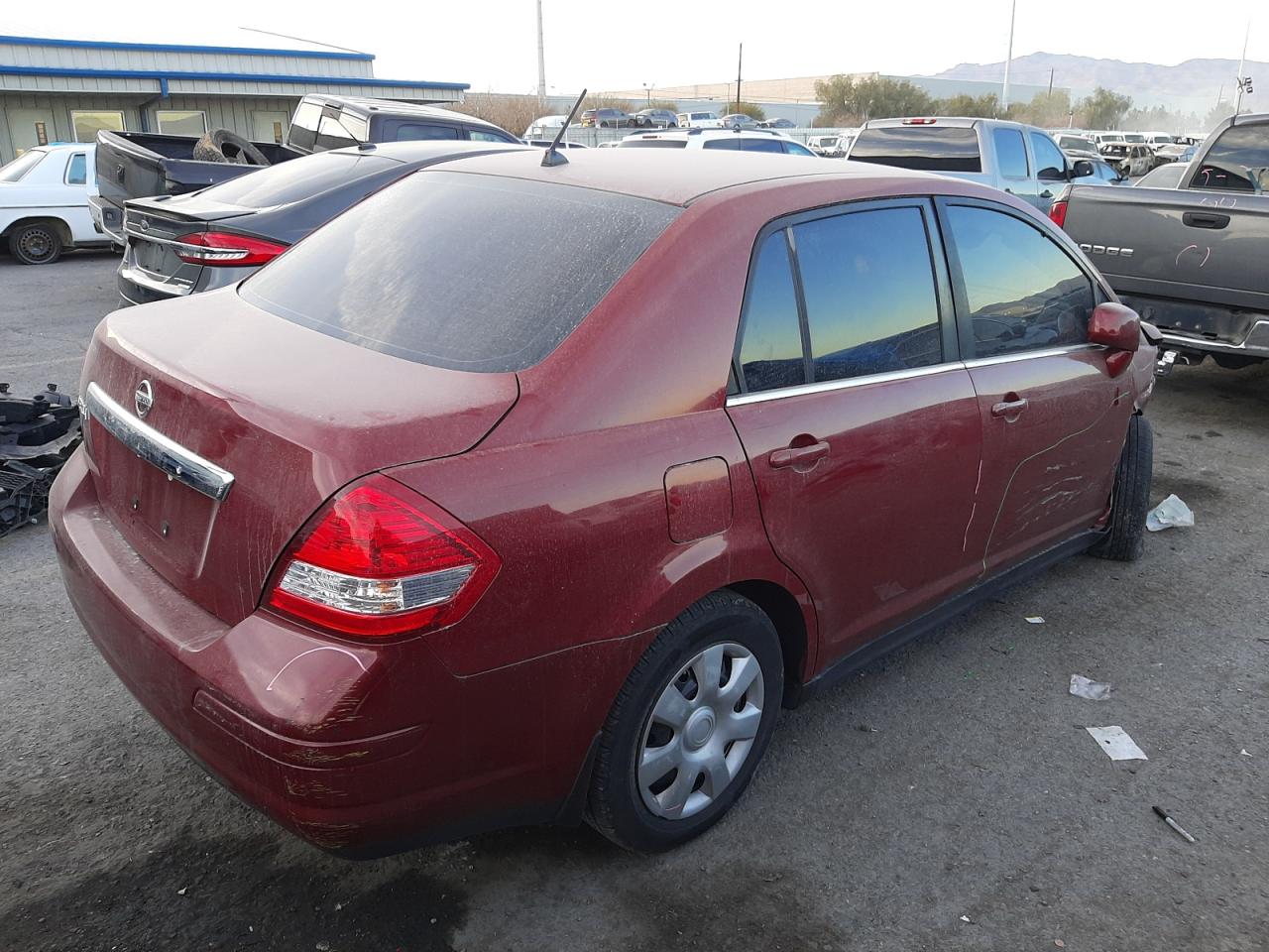 Photo 4 from auction – 2008 NISSAN VERSA S with VIN 3N1BC11E18L407875